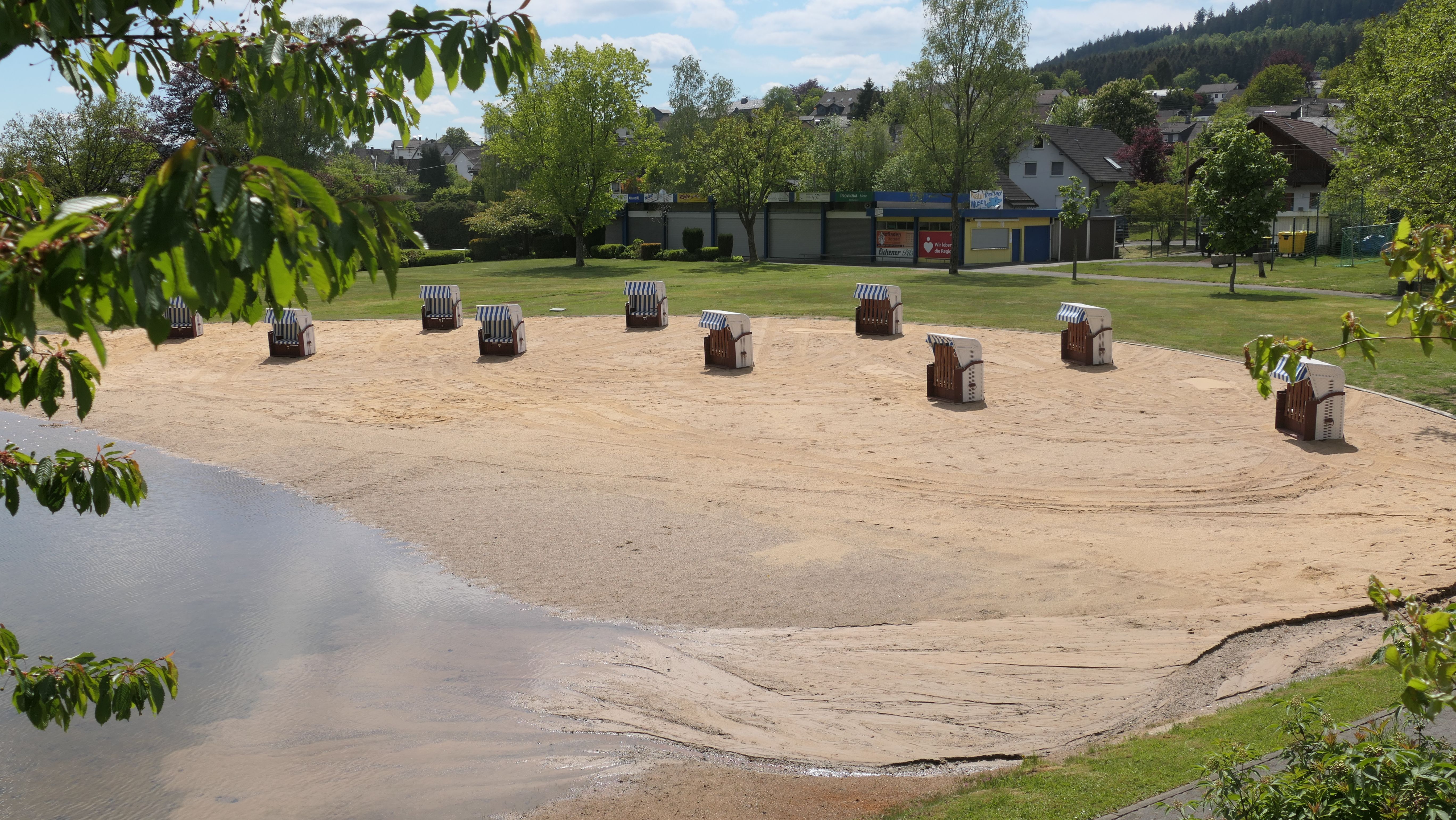 Naturfreibad Müsen, Natuurlijk buitenzwembad Müsen, Siegen-Wittgenstein