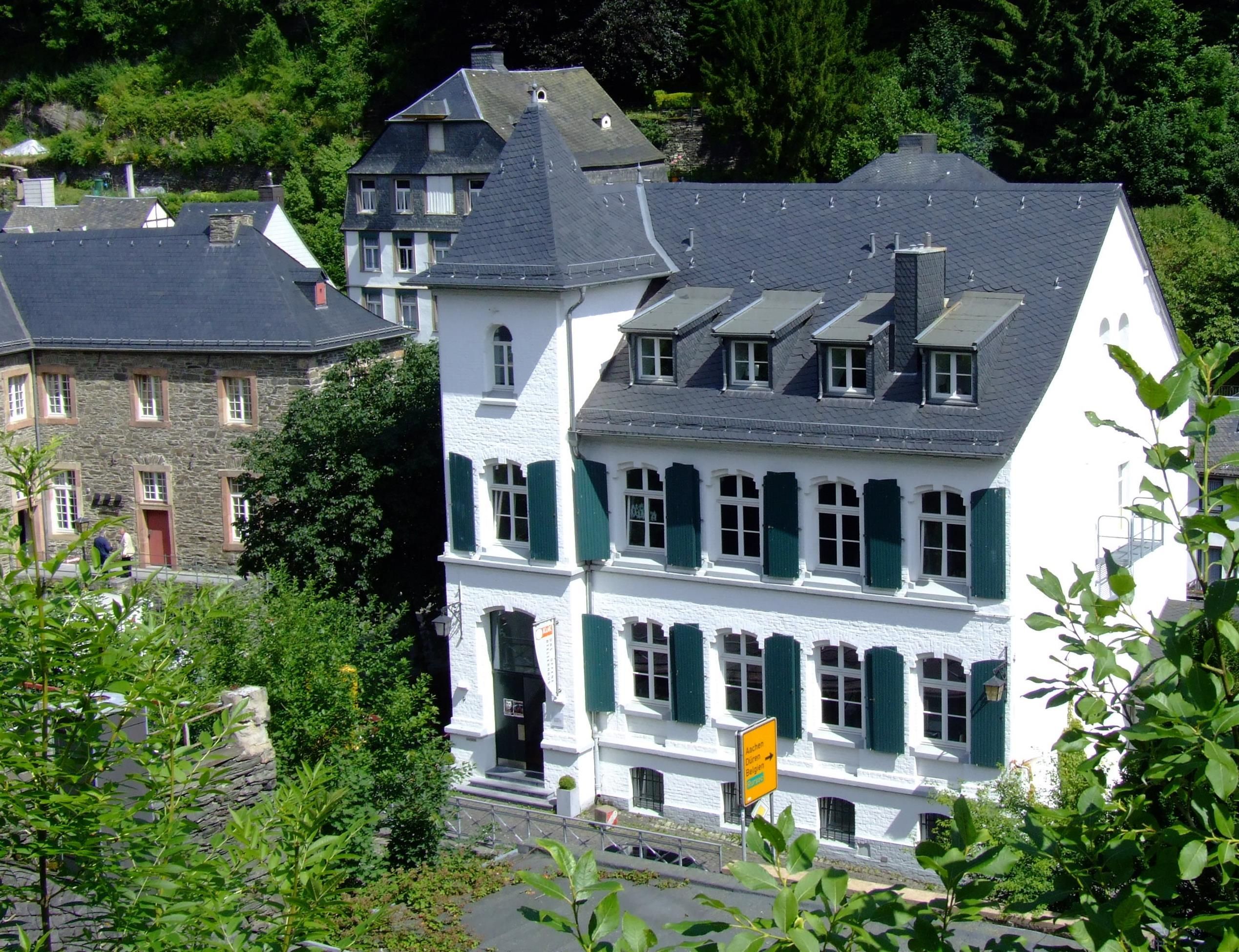 Het fotografieforum van de StädteRegion Aachen bevindt zich in het idyllische stadje Monschau in de Eifel.