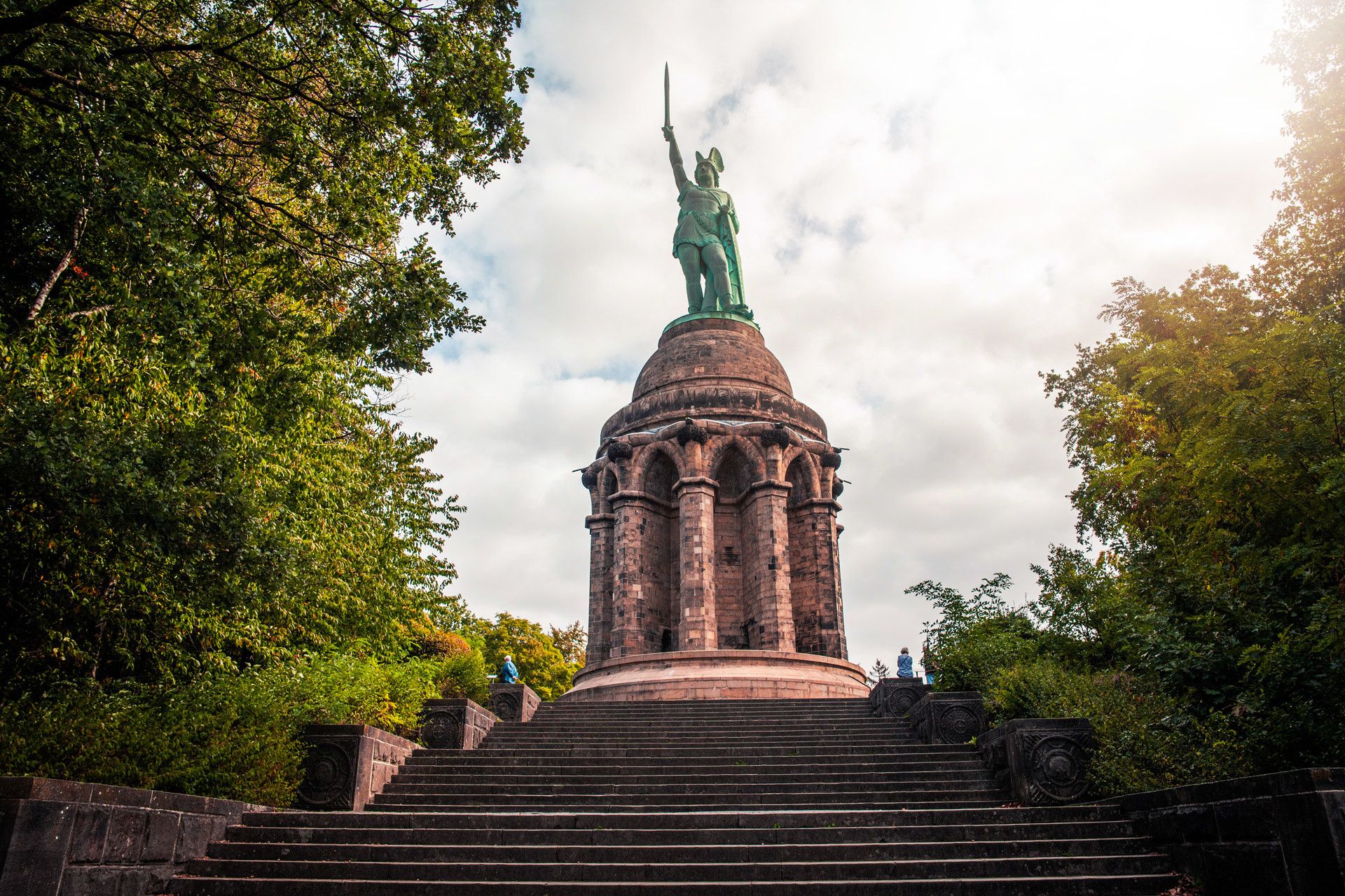 Tourismus NRW, Denkmal Außenansicht mit Treppe