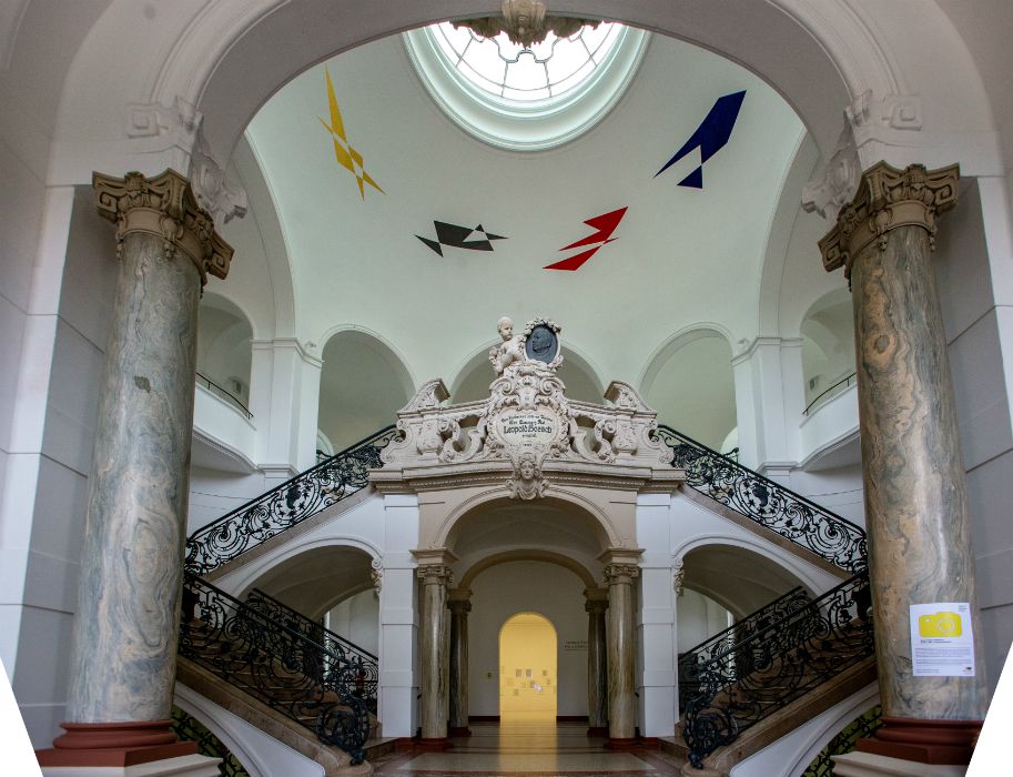 De foyer van het Leopold Hoesch Museum in Düren