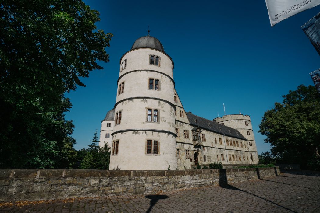 Bezoekers kunnen ook het Historisch Museum van de Abdij van Paderborn in kasteel Wewelsburg vinden.