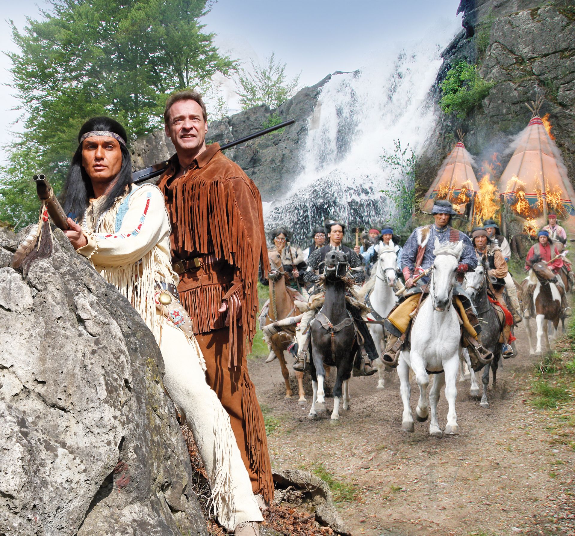 Winnetou en Old Shatterhand zijn de sterren van de shows op het Karl May Festival. De Indianen begeleiden hen