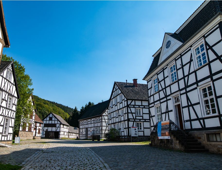 Historische vakwerkhuizen zijn de schatten van het openluchtmuseum in Hagen