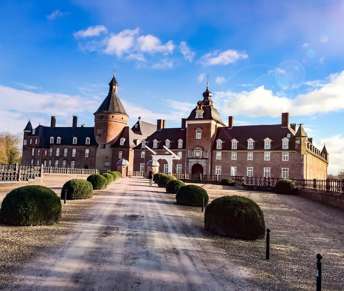 Anholt Castle is de thuisbasis van een hotel waar gasten kunnen overnachten