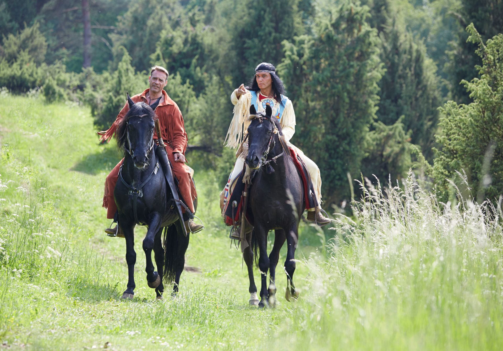 De acteurs van Winnetou en Old Shatterhand komen dicht in de buurt van Pierre Brice en Lex Barker uit de beroemde films op het Karl May Festival