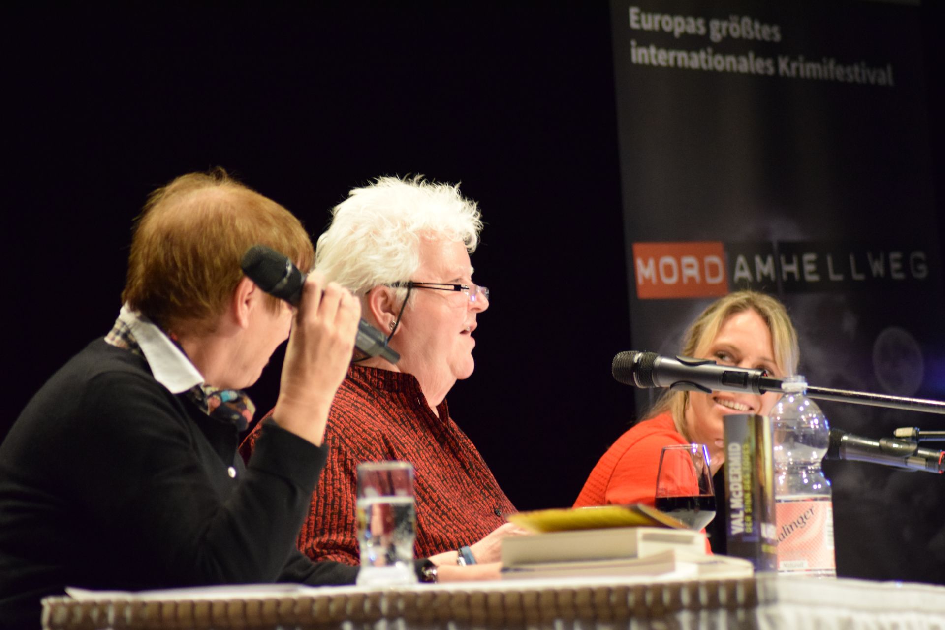 Auteurs als Val McDermid onthullen geheimen uit het dagelijks leven van de schrijver