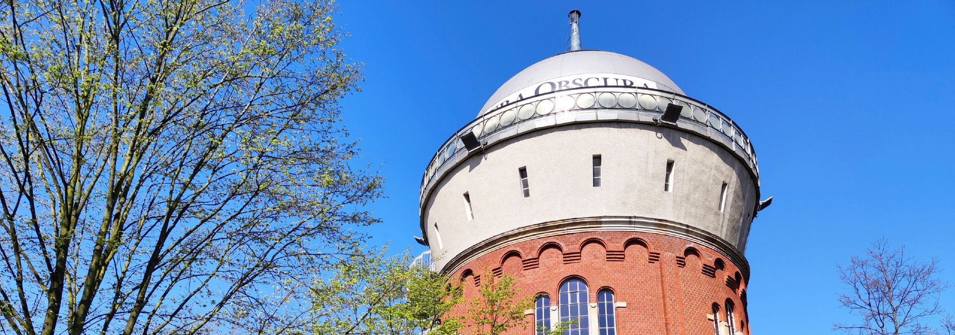 De grootste walk-in camera obscura ter wereld is ondergebracht in de ketel van een voormalige spoorwegwatertoren